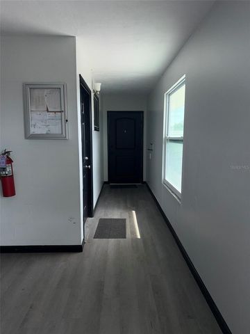 2400 25TH STREET N A, St Petersburg, FL 33713
