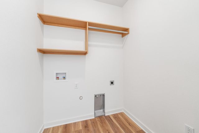 2418 E Elk Ridge Ave, Goddard, KS 67052