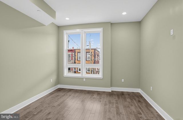 1435 S 8TH ST, Philadelphia, PA 19147