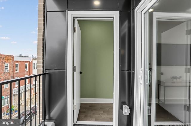 1435 S 8TH ST, Philadelphia, PA 19147