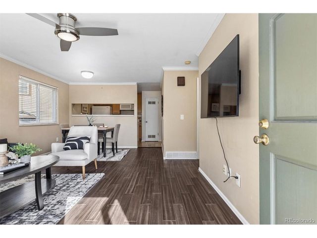 7700 W Glasgow Pl 18-18D, Littleton, CO 80128