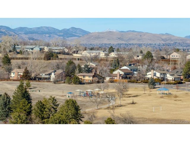 7700 W Glasgow Pl 18-18D, Littleton, CO 80128