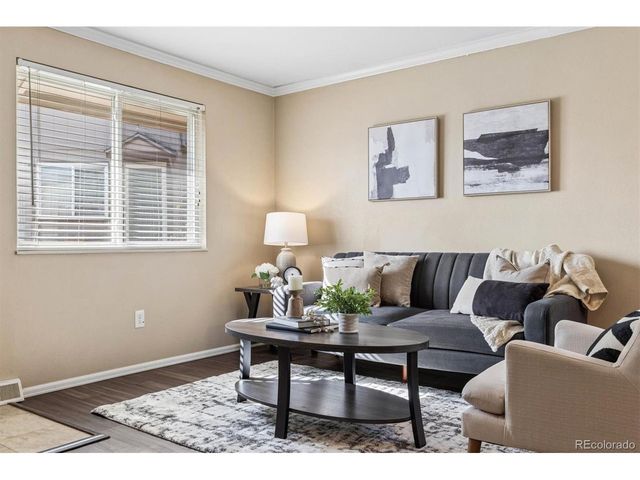 7700 W Glasgow Pl 18-18D, Littleton, CO 80128