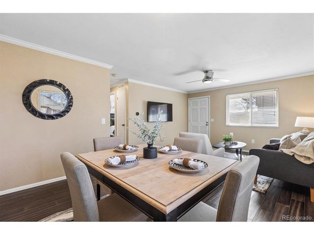 7700 W Glasgow Pl 18-18D, Littleton, CO 80128