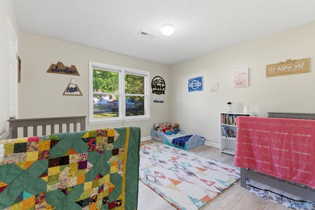 13904 SW Wyandotte Drive, Huntsville, AL 35803