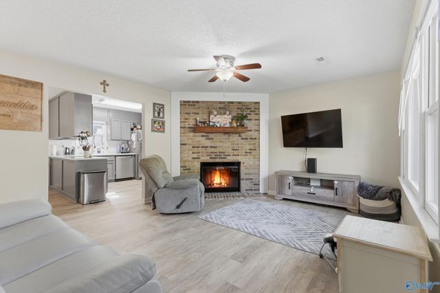 13904 SW Wyandotte Drive, Huntsville, AL 35803