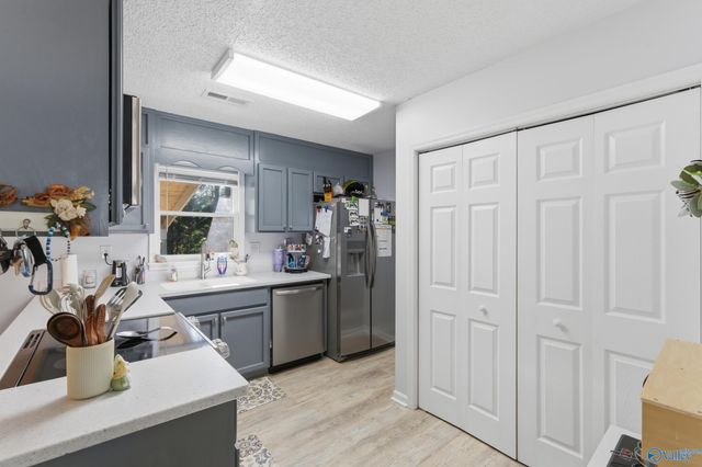 13904 SW Wyandotte Drive, Huntsville, AL 35803