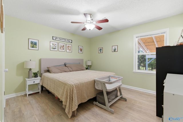 13904 SW Wyandotte Drive, Huntsville, AL 35803