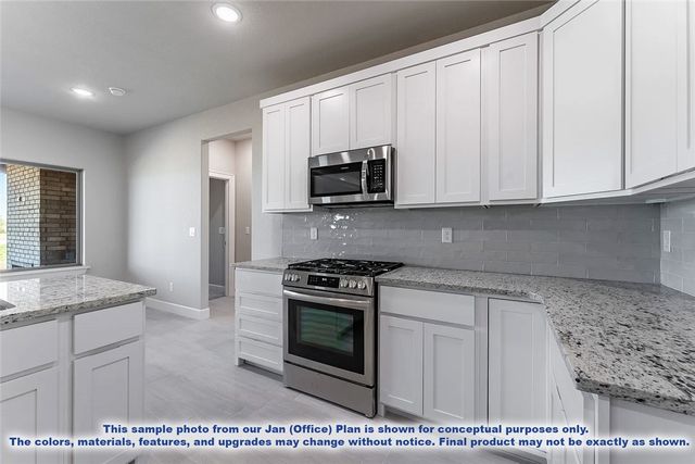 1021 Marquis Avenue, Lowell, AR 72745