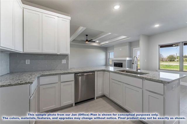 1021 Marquis Avenue, Lowell, AR 72745