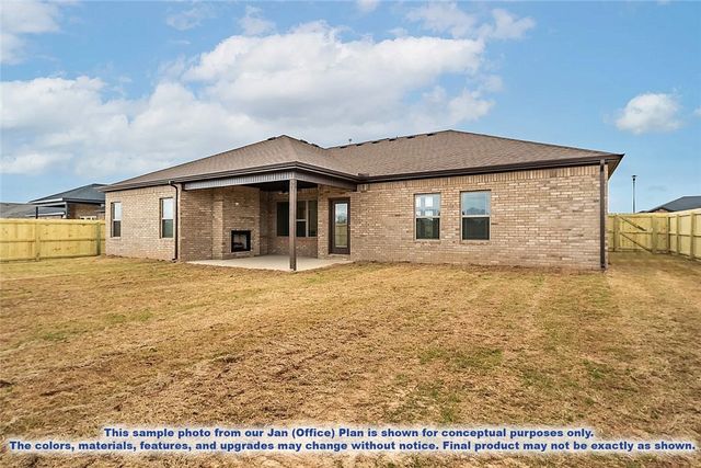 1021 Marquis Avenue, Lowell, AR 72745