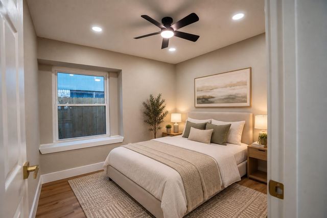 9856 Oriole, Conroe, TX 77385