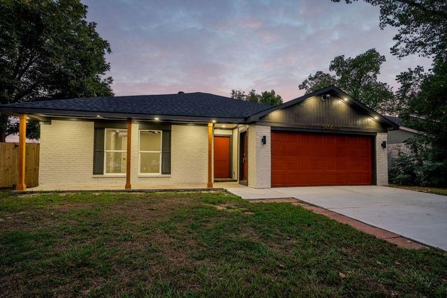 9856 Oriole, Conroe, TX 77385