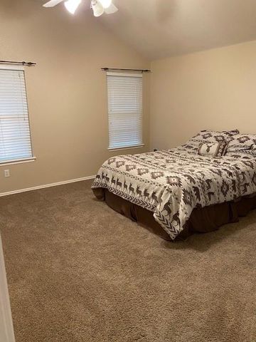 4217 Manhattan Drive, Moore, OK 73160