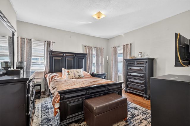 34 Baker Rd, Everett, MA 02149