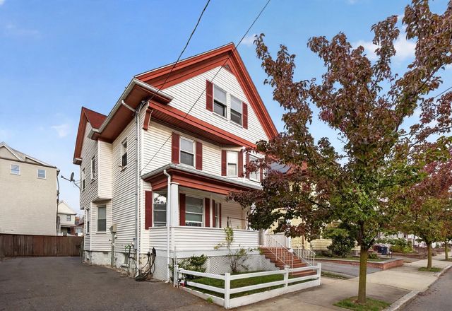 34 Baker Rd, Everett, MA 02149