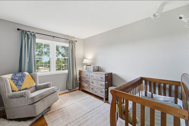 2104 Meadow Brook Drive, West Des Moines, IA 50265