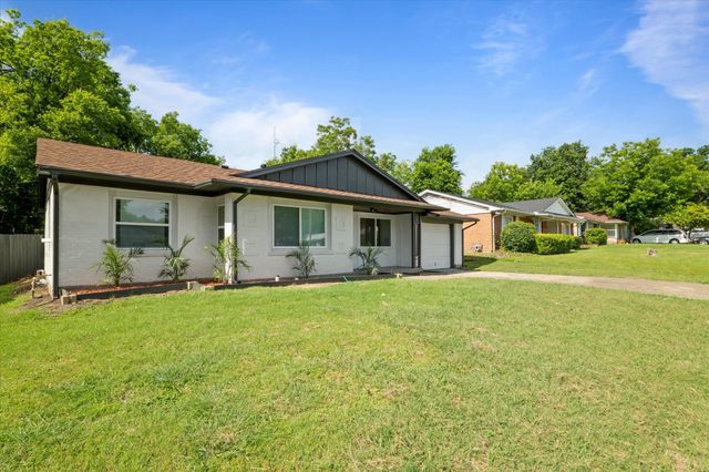 420 Highfall Drive, Dallas, TX 75232