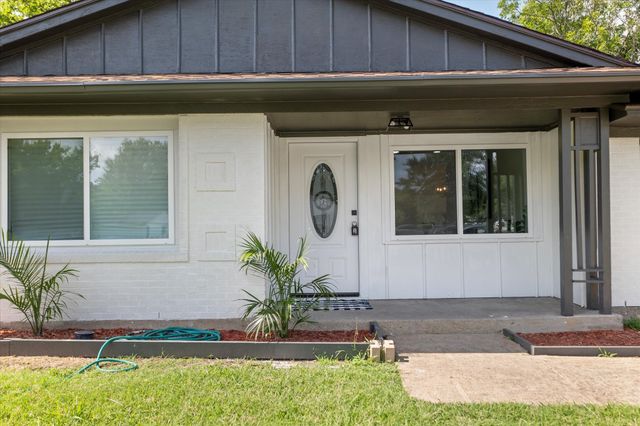 420 Highfall Drive, Dallas, TX 75232