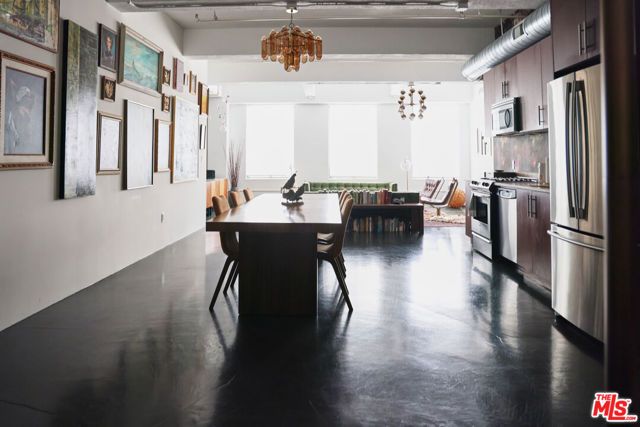 849 S Broadway 906, Los Angeles, CA 90014