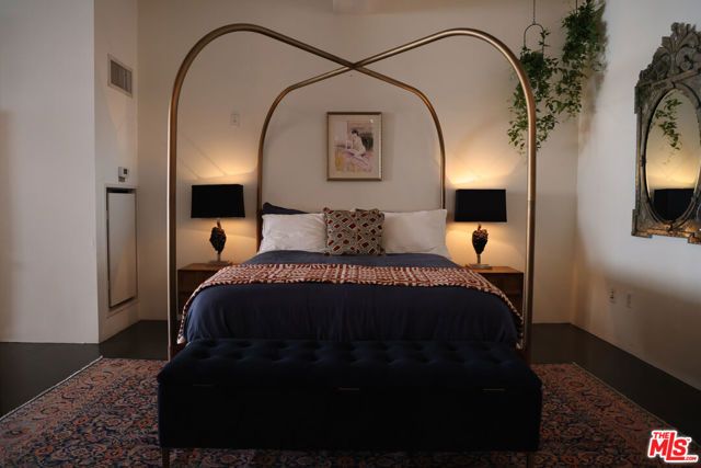849 S Broadway 906, Los Angeles, CA 90014
