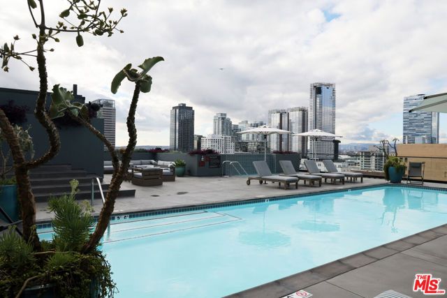 849 S Broadway 906, Los Angeles, CA 90014