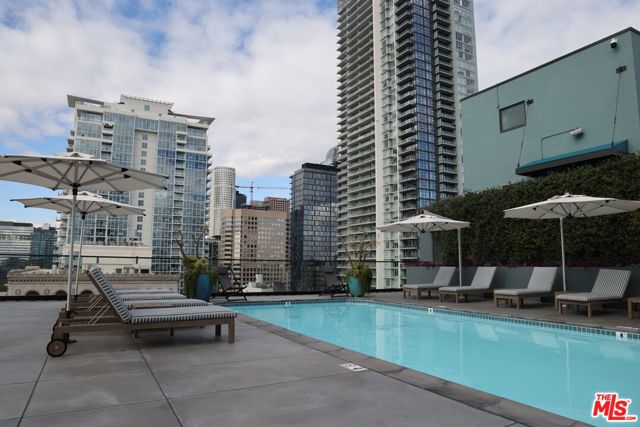 849 S Broadway 906, Los Angeles, CA 90014