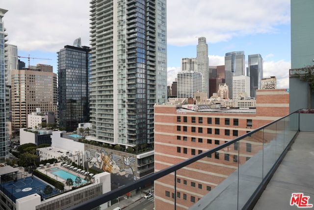 849 S Broadway 906, Los Angeles, CA 90014