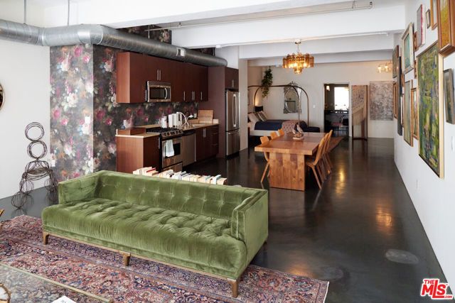 849 S Broadway 906, Los Angeles, CA 90014