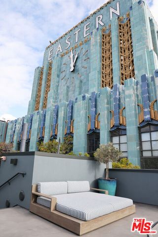 849 S Broadway 906, Los Angeles, CA 90014