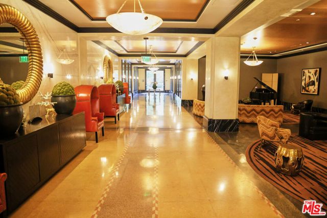 849 S Broadway 906, Los Angeles, CA 90014