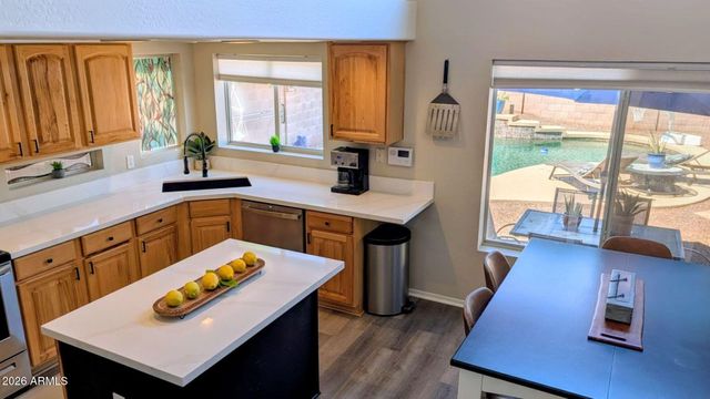 15640 W VENTURA Street, Surprise, AZ 85379