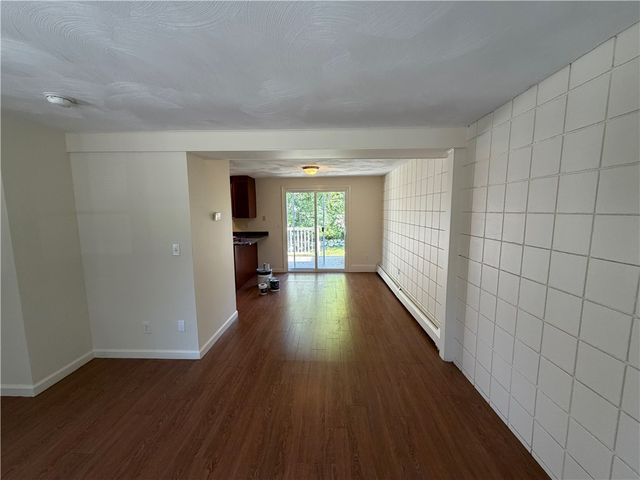 445 Fairview Avenue 6, Coventry, RI 02816