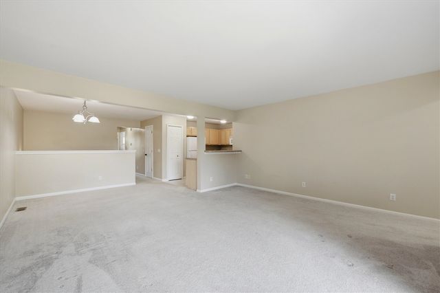 2910 Signature Boulevard, Ann Arbor, MI 48103