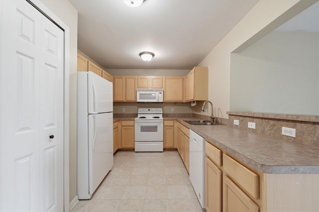 2910 Signature Boulevard, Ann Arbor, MI 48103