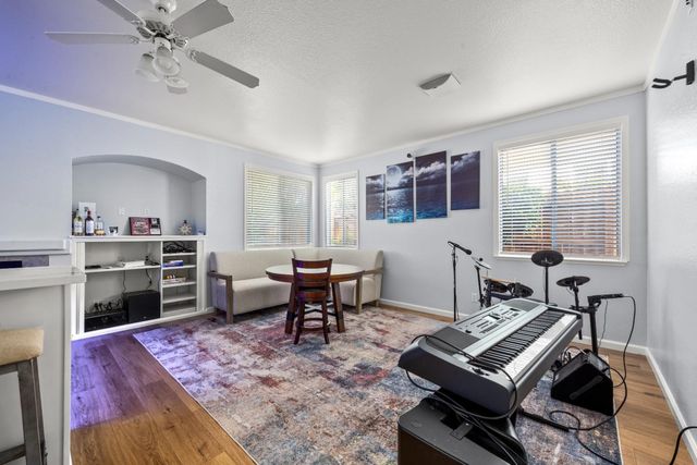 1707 Poppy Dr, Rocklin, CA 95765