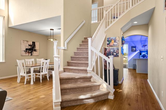 1707 Poppy Dr, Rocklin, CA 95765