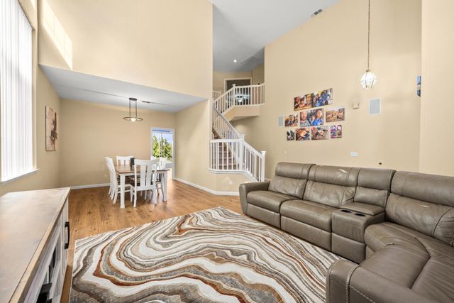 1707 Poppy Dr, Rocklin, CA 95765