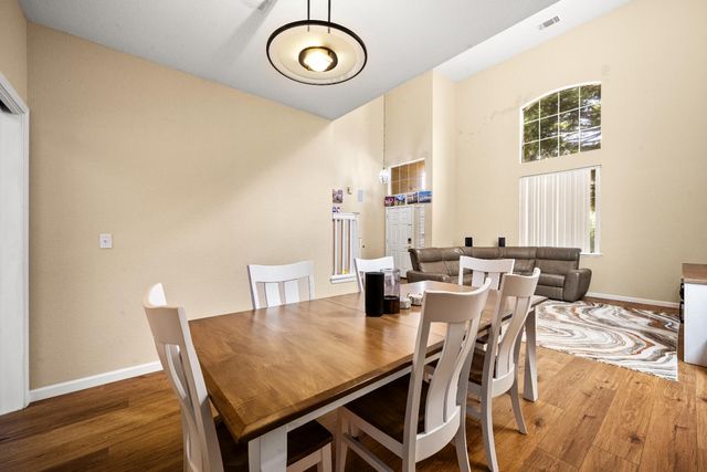 1707 Poppy Dr, Rocklin, CA 95765