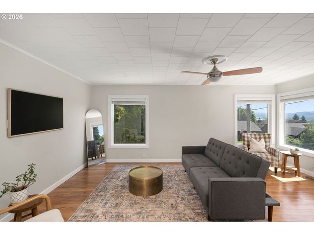 315 Nw 15TH Ave, Camas, WA 98607