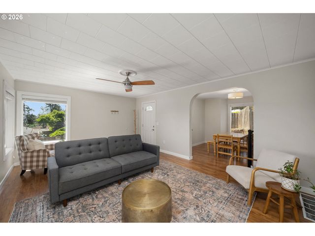 315 Nw 15TH Ave, Camas, WA 98607