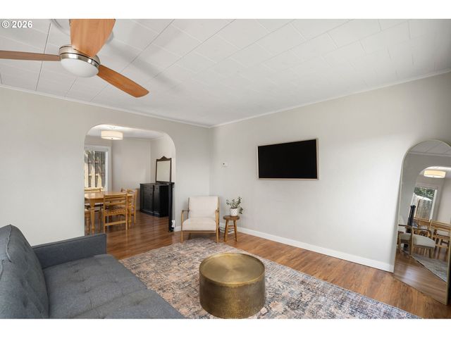 315 Nw 15TH Ave, Camas, WA 98607