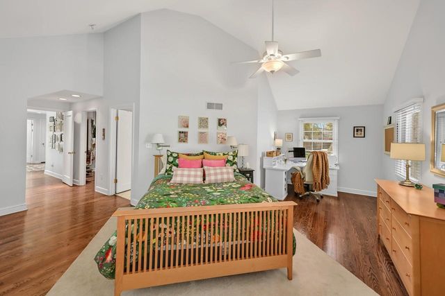 2162 74th STREET, Wauwatosa, WI 53213