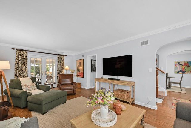 2162 74th STREET, Wauwatosa, WI 53213