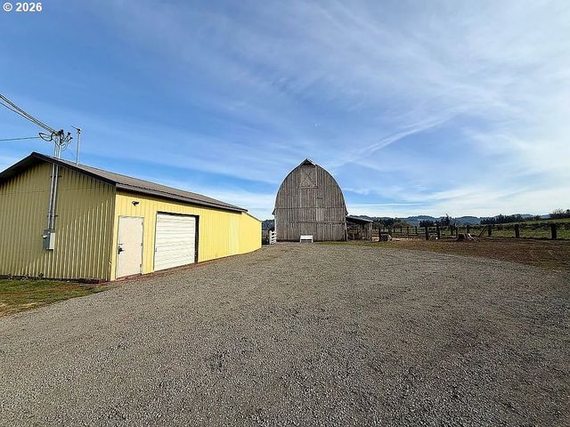 23625 S HIGHWAY 99W, Amity, OR 97101