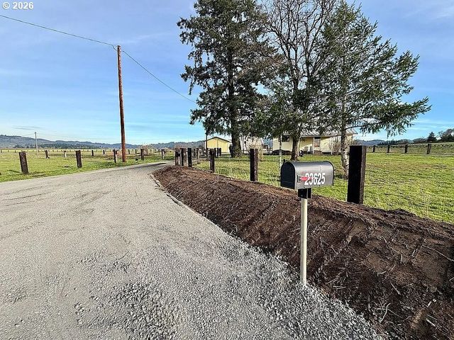 23625 S HIGHWAY 99W, Amity, OR 97101