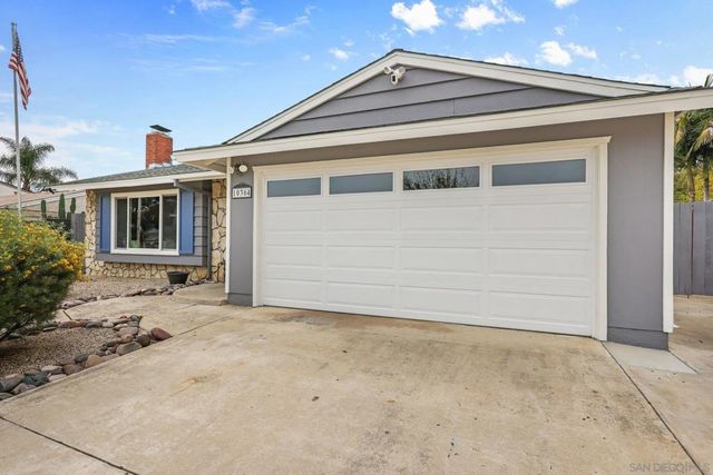 10364 Woodpark Dr, Santee, CA 92071