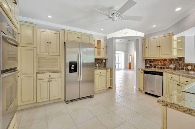 3841 NE 6TH Drive, Boca Raton, FL 33431