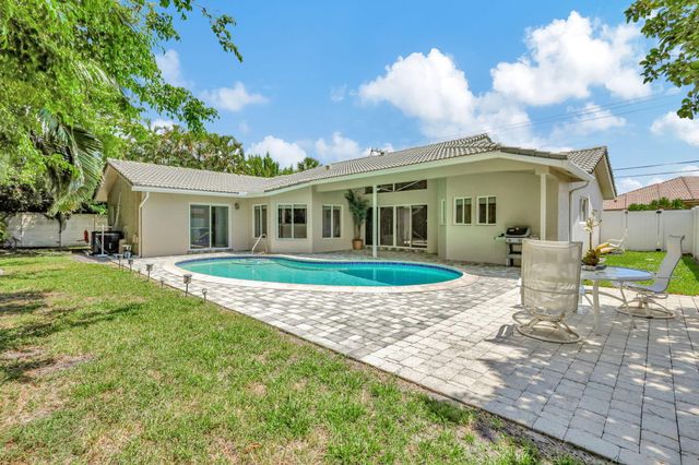 3841 NE 6TH Drive, Boca Raton, FL 33431