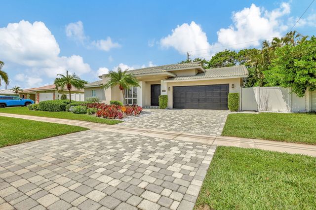 3841 NE 6TH Drive, Boca Raton, FL 33431